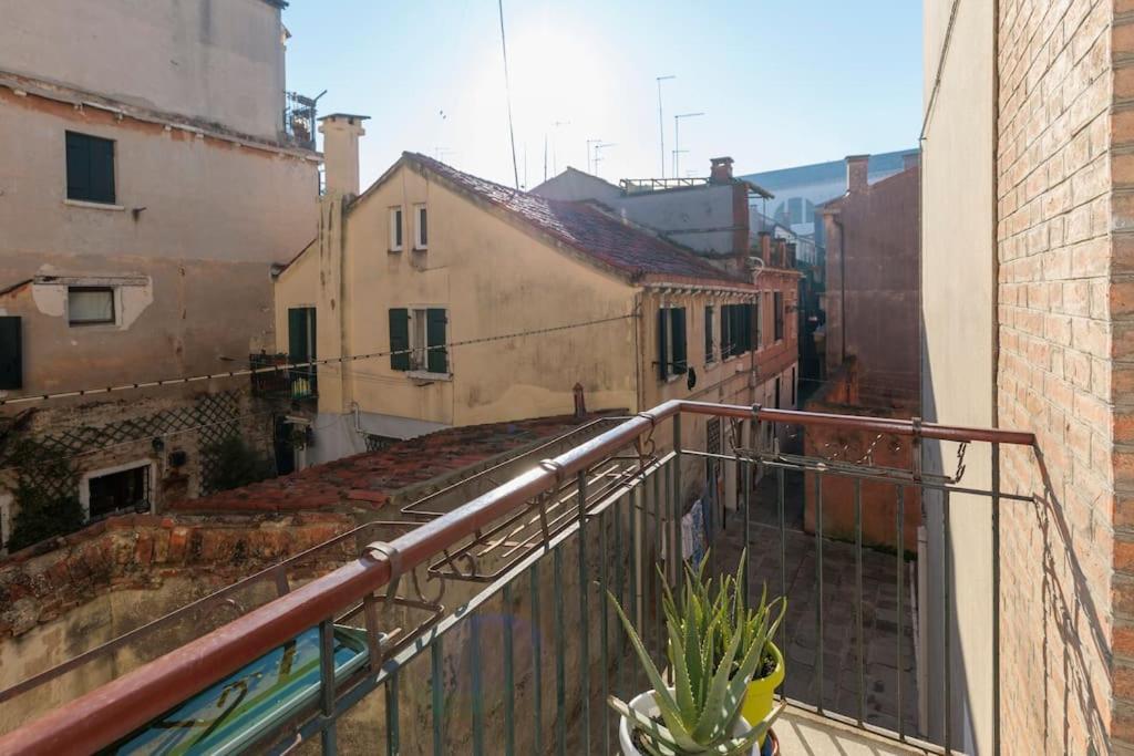 Casa Carla - Comodo In Cannaregio - 2 Private Apartment *